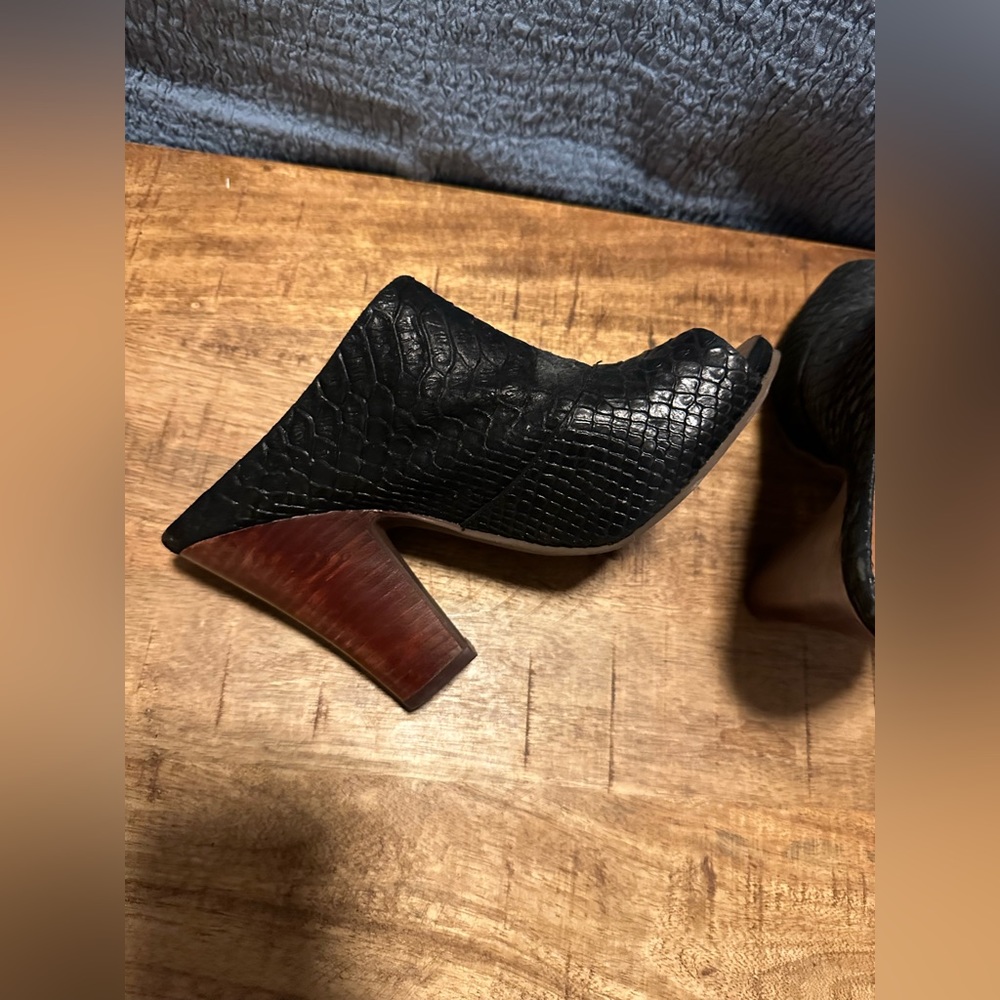 Seychelles black mock snakeskin mules
